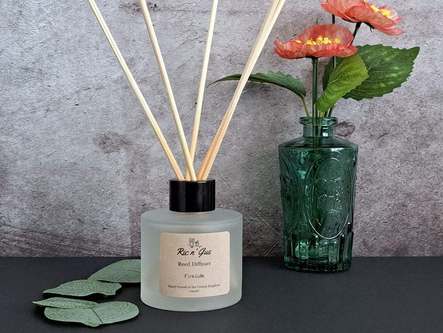 Fireside Reed Diffuser Ric n'Gus Candles