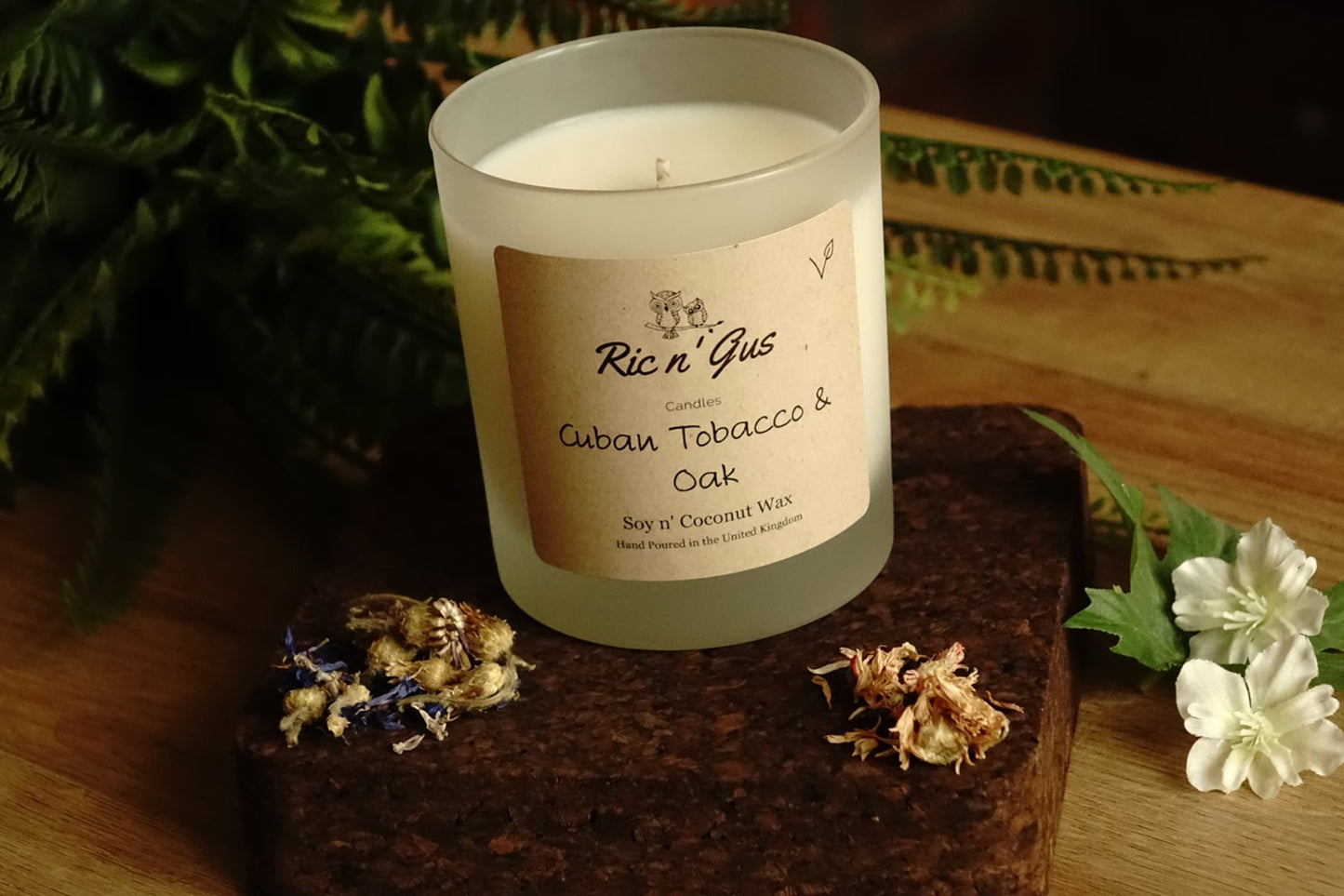 Tobacco & Oak Candle - Soy and Coconut Wax Ric n'Gus Candles
