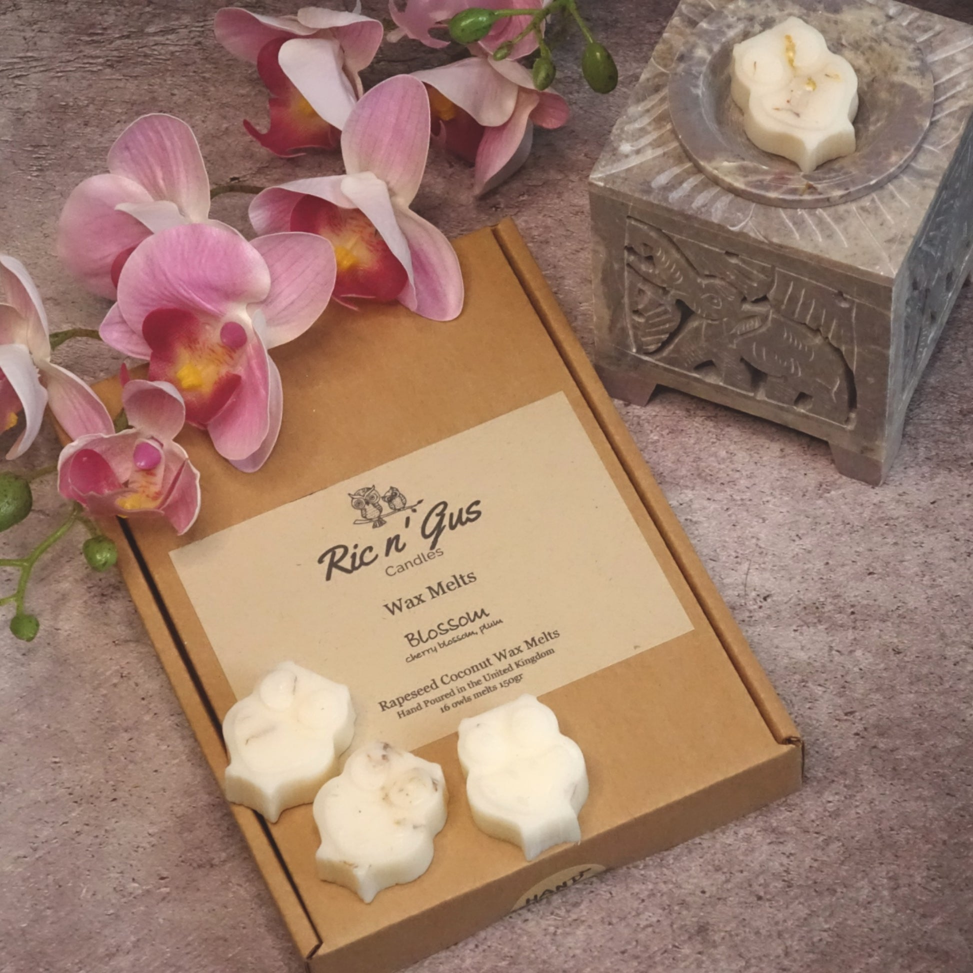 natural highly scented wax melts ric n'gus candles cherry blossom and plum 3