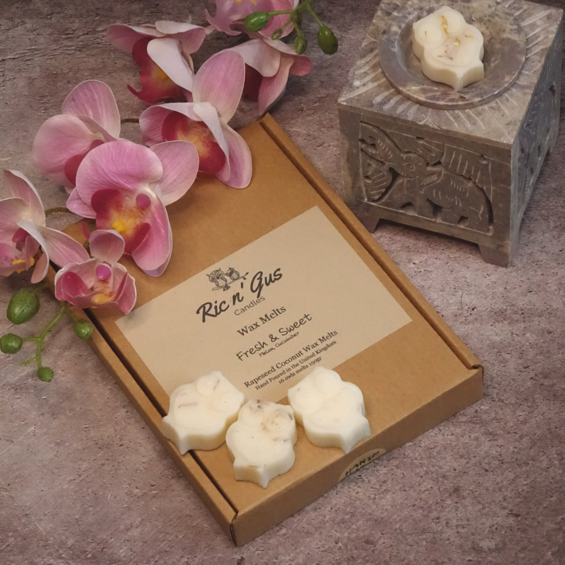 natural highly scented wax melts ric n'gus candles fresh and sweet melon and cucumber 1