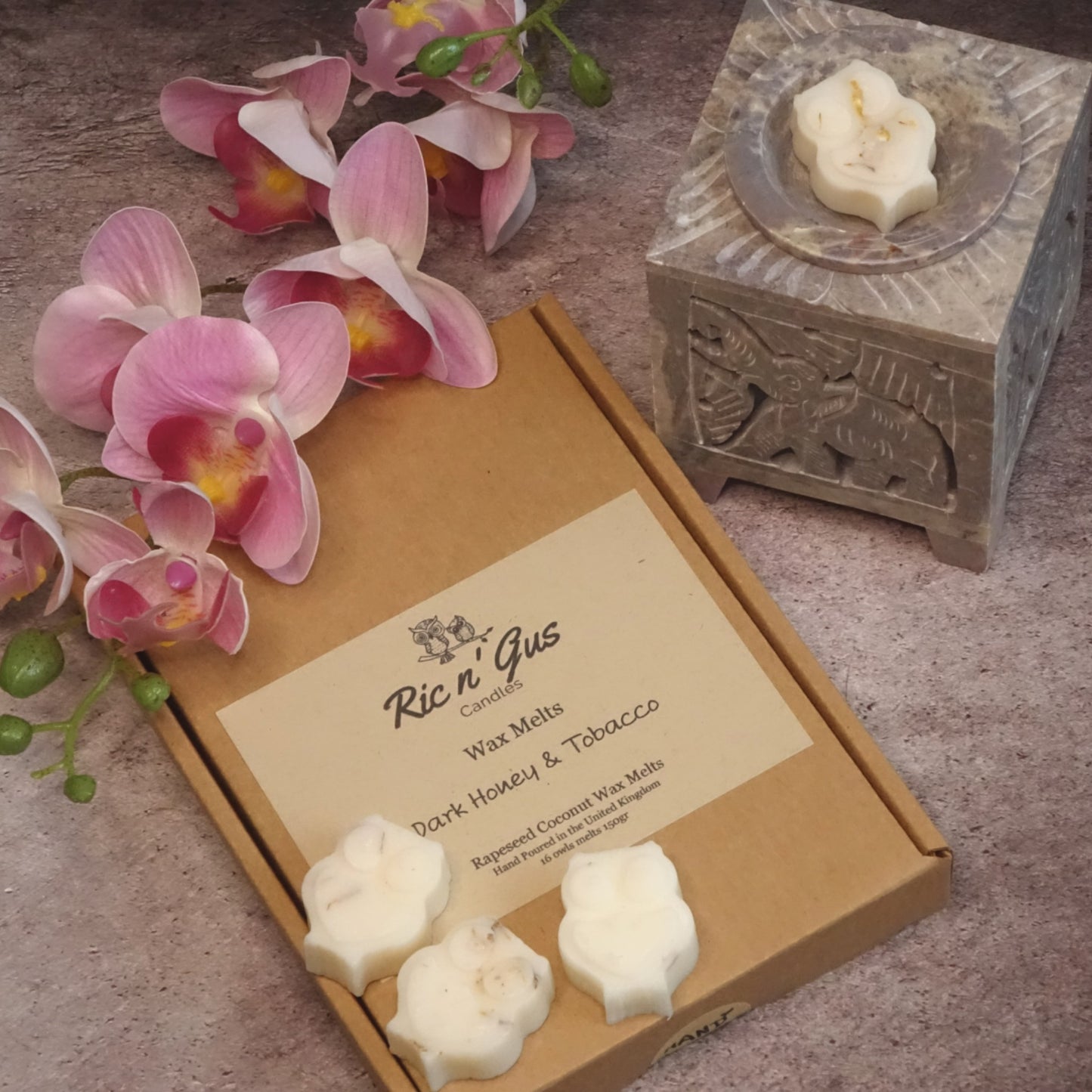 Dark Honey & Tobacco Highly Scented Wax Melts