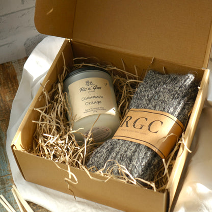 ric n_gus candles gift set scented candle and alpaca socks _1