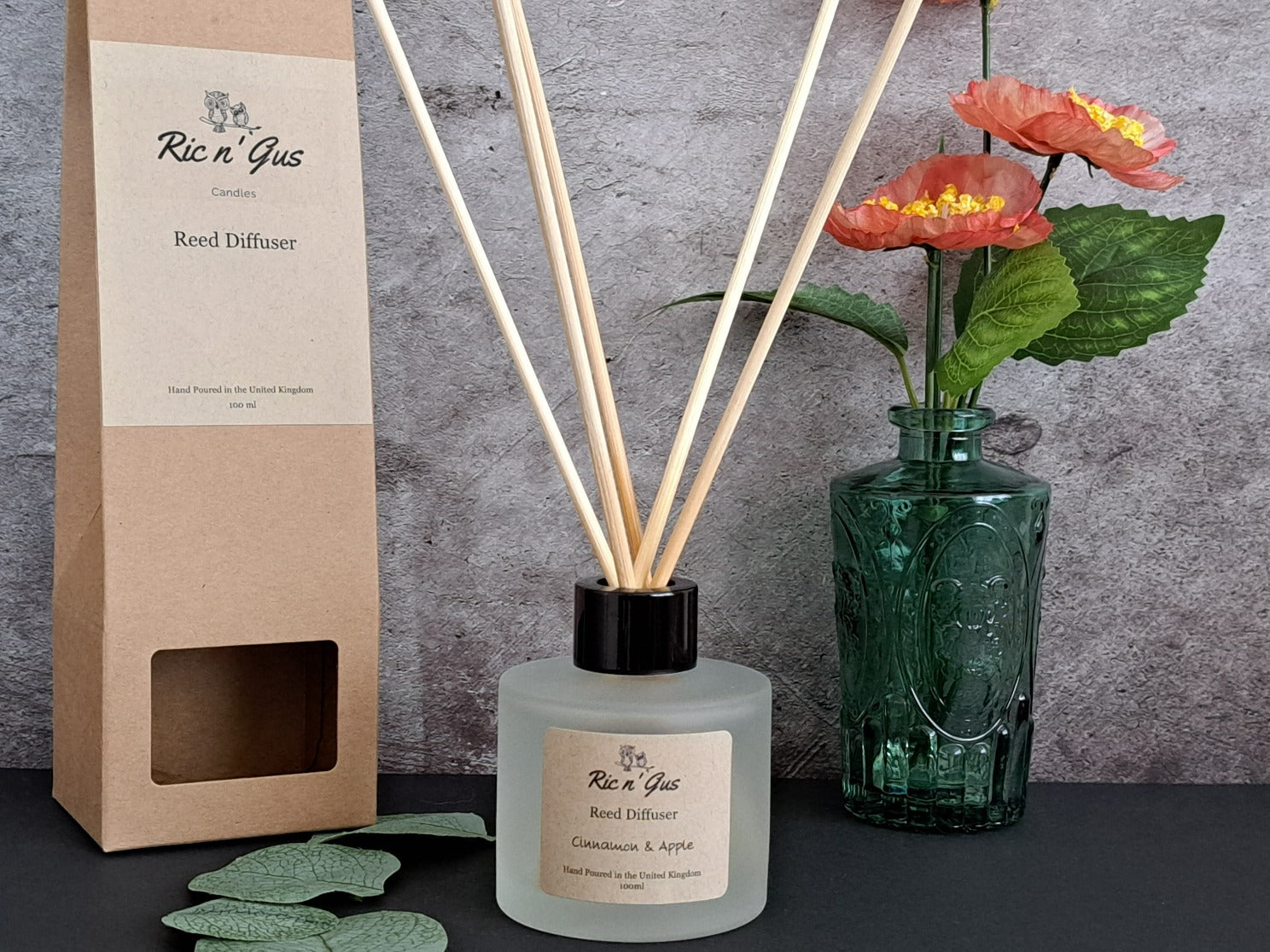 Cinnamon & Apple Reed Diffuser Ric n'Gus Candles