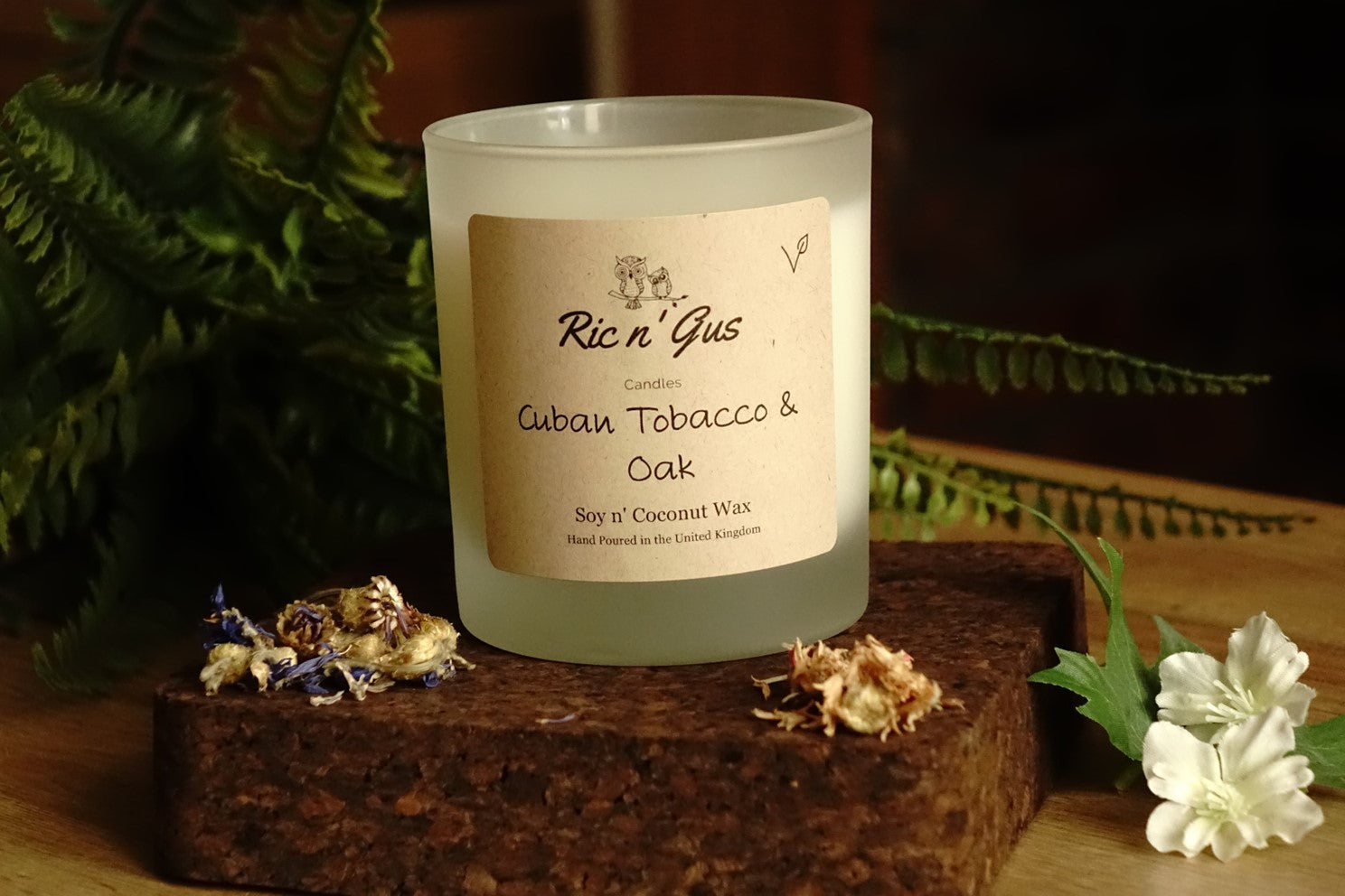 Tobacco & Oak Candle - Soy and Coconut Wax Ric n'Gus Candles