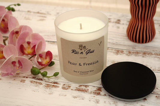 Pear & Freesia Candle - Soy & Coconut Wax Ric n'Gus Candles